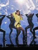 Hailee Steinfeld Performing on "The Tonight Show Starring Jimmy Fallon" in NYC