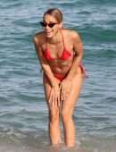 Jasmine-Sanders-in-Red-Bikini-18