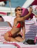 Jasmine Sanders Booty in Bikini on Beach in Miami