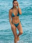 Joy Corrigan – Bikini Candids on the Beach in Miami