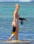Katy Perry in Swimsuit at the Beach in Hawaii