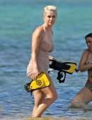 Katy Perry in Swimsuit at the Beach in Hawaii