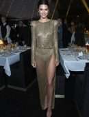 Kednall-Jenner-See-Through-302