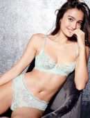 Kelsey Merritt in Victoria’s Secret Holiday Photoshoot 2018