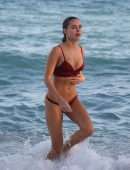Kimberley Garner Booty in Bikini on the Beach in Miami