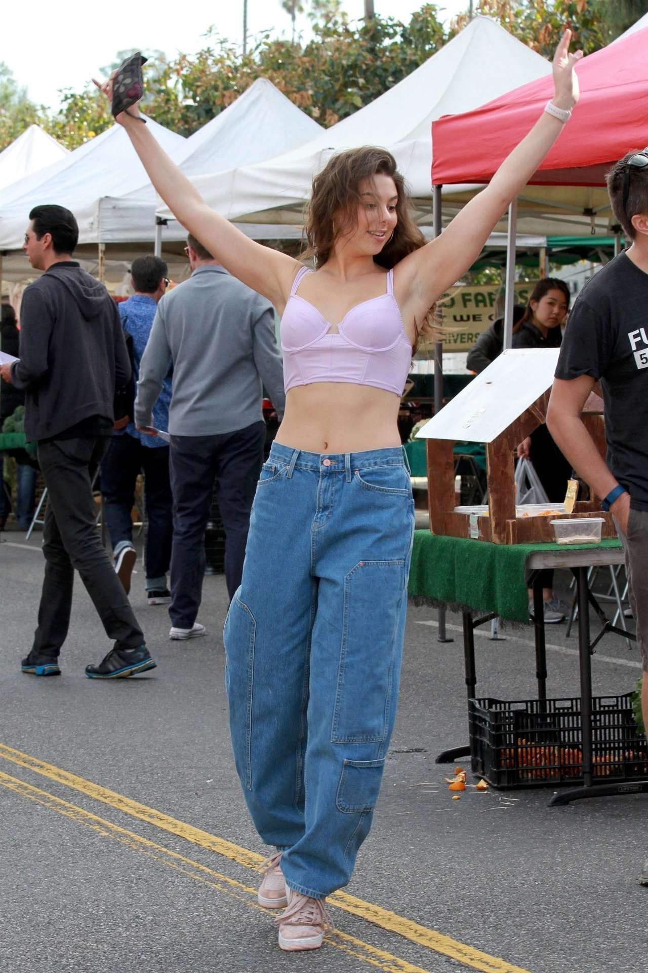 Kira-Kosarin-504