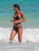 Lais Ribeiro Booty in Bikini on the Beach in Tulum
