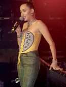 Miley-Cyrus-258