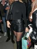 Miley Cyrus – Braless See-Through Candids in London