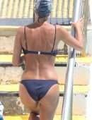 EXCLUSIVE: Nathalie Kelley pictured swimming at the iconic Icebergs, Sydney