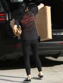 Ariel Winter Outside a Studio in Los Angeles