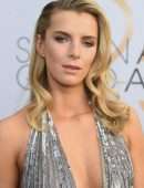 Betty Gilpin - 25th Annual Screen Actors Guild Awards in Los Angeles
