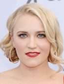 Emily Osment - 25th Annual Screen Actors Guild Awards in Los Angeles