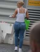 Iggy Azalea Booty, Out and About in Australia