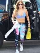 Jennifer Lopez in Tights Going to a Gym in Miami
