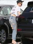 Kristen Stewart Leaving Nail Bar in West Hollywood