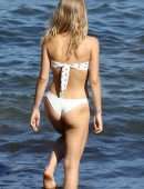 Sailor Brinkley-Cook in Bikini on the Beach in Sydney
