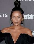Shay Mitchell – Entertainment Weekly SAG Awards Pre-Party in Los Angeles
