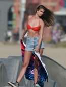 Taylor Hill – Victoria’s Secret Bikini Photoshoot Candids in Venice Beach