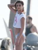 Taylor Hill – Victoria’s Secret Bikini Photoshoot Candids in Venice Beach