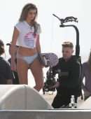 Taylor Hill – Victoria’s Secret Bikini Photoshoot Candids in Venice Beach