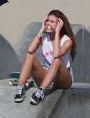 Taylor Hill – Victoria’s Secret Bikini Photoshoot Candids in Venice Beach