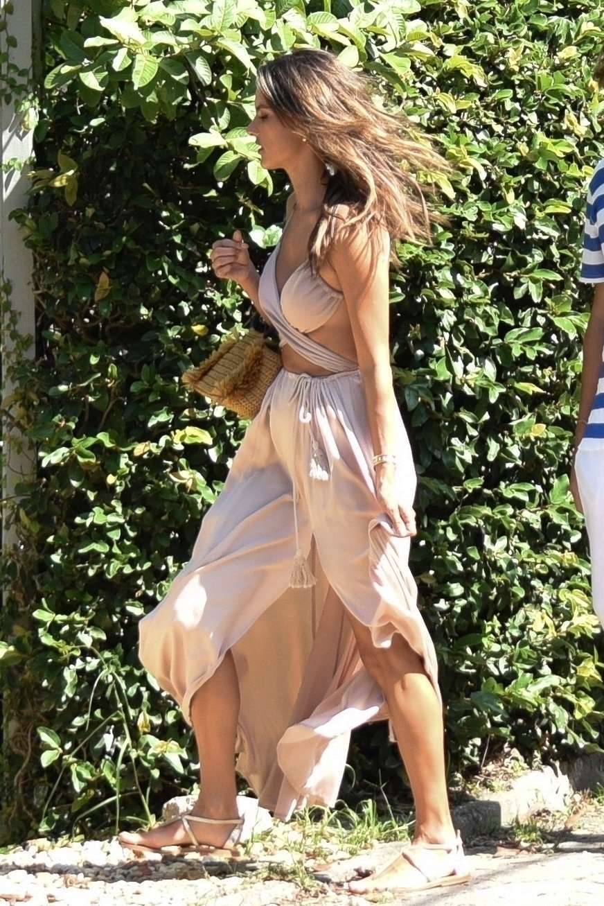 Alessandra Ambrosio Out with Friends in Florianopolis
