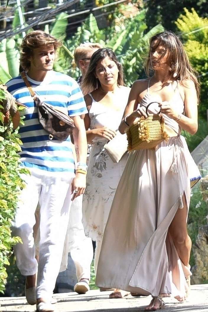 Alessandra Ambrosio Out with Friends in Florianopolis