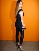 Debby Ryan – Cushnie Fashion Show in New York