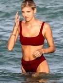 Devon Windsor in Bikini at Beach in Miami