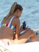 Eugenie Bouchard Booty on the Beach in Miami