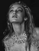 Gigi Hadid in Elle Magazine Photoshoot 2019