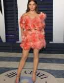 Hailee Steinfeld at 2019 Vanity Fair Oscar Party in Beverly Hills