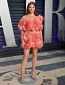 Hailee Steinfeld at 2019 Vanity Fair Oscar Party in Beverly Hills