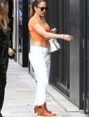Jennifer Lopez Booty and Belly Shopping in Miami