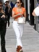 Jennifer Lopez Booty and Belly Shopping in Miami