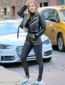 Joy Corrigan Pokies, Photoshoot in New York
