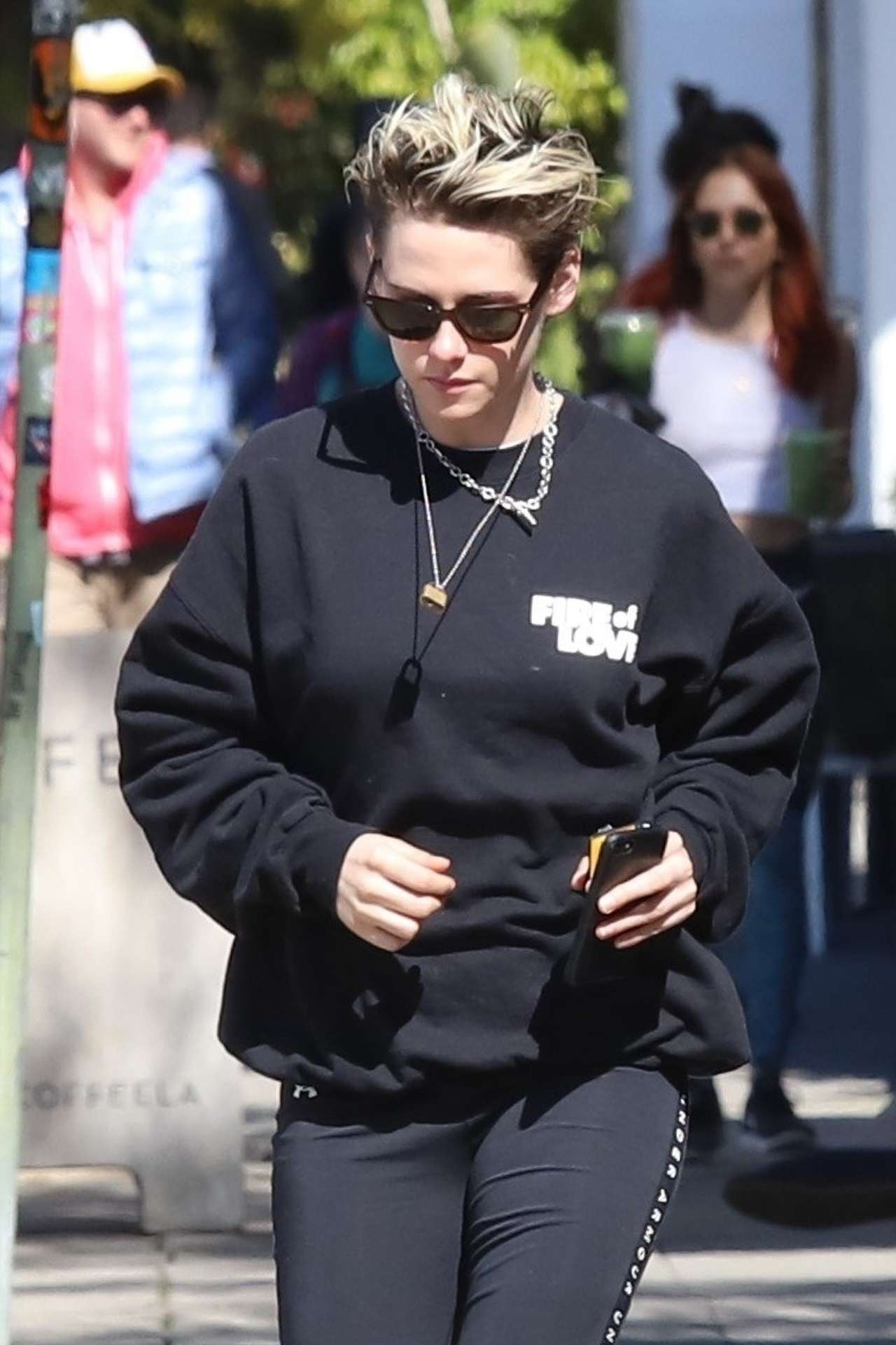 Kristen Stewart for Smoothie Run in Los Angeles