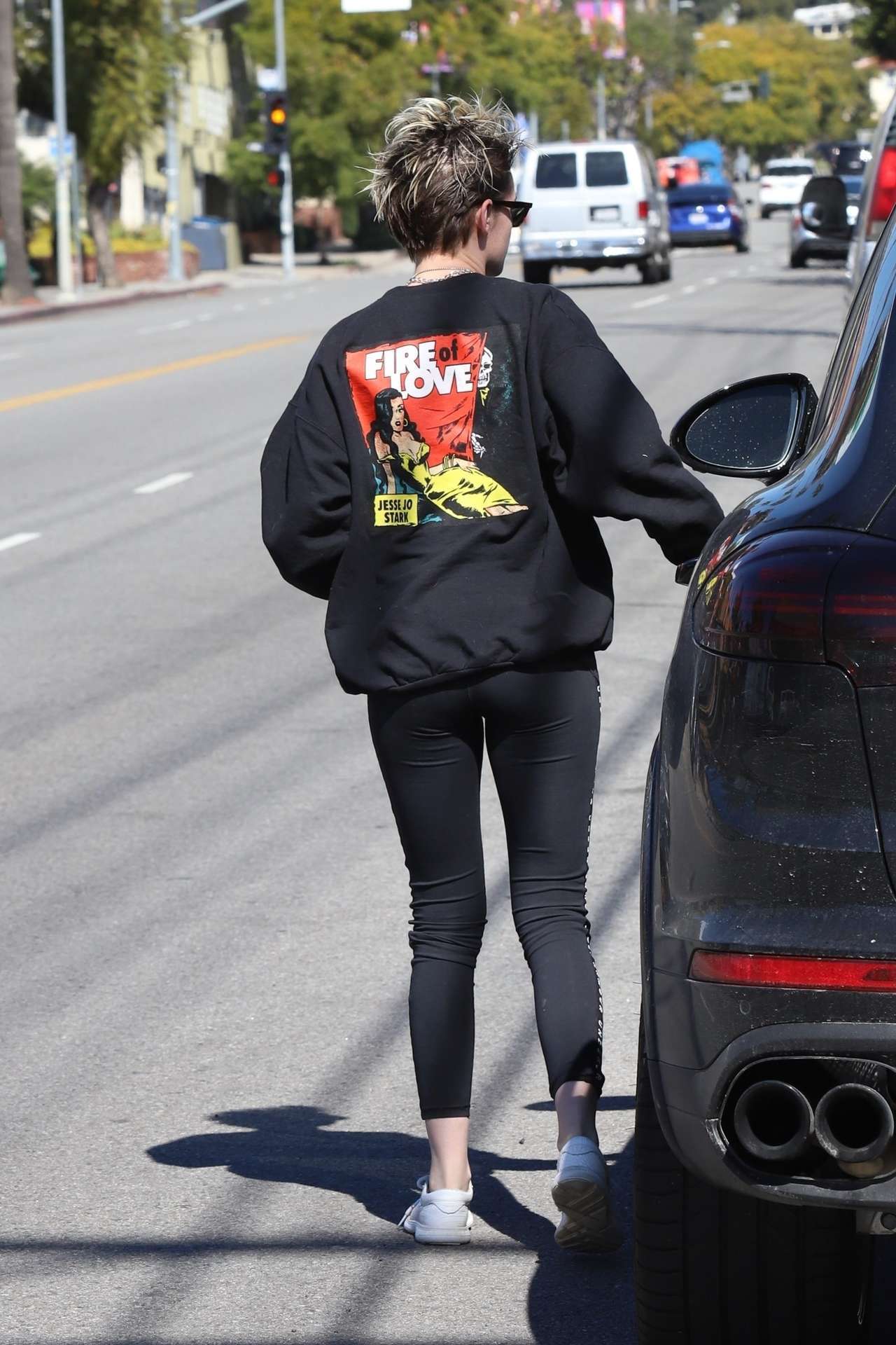 Kristen Stewart for Smoothie Run in Los Angeles