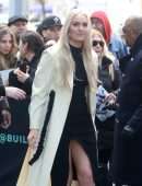 Lindsey Vonn Upskirt, Outside AOL Build in NYC