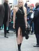 Lindsey Vonn Upskirt, Outside AOL Build in NYC