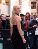 Lindsey Vonn Upskirt, Outside AOL Build in NYC