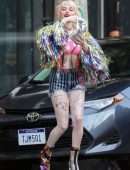 Margot Robbie Filming Suicide Squad Spin-off 'Birds of Prey' in Downtown LA