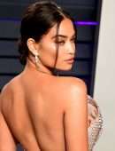 Shanina Shaik Upskirt at 2019 Vanity Fair Oscar Party in Beverly Hills