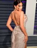 Shanina Shaik Upskirt at 2019 Vanity Fair Oscar Party in Beverly Hills