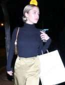 Delilah Belle Hamlin Pokies, Out in West Hollywood