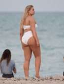 Iskra Lawrence Booty in Swimsuit, Photoshoot in Miami Beach