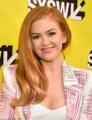 Isla Fisher at the Premiere of “The Beach Bum” in Austin