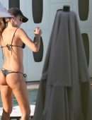 Izabel Goulart in Thong Bikini in Rio de Janeiro