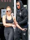 Jennifer Lopez Outside a Gym in Miami